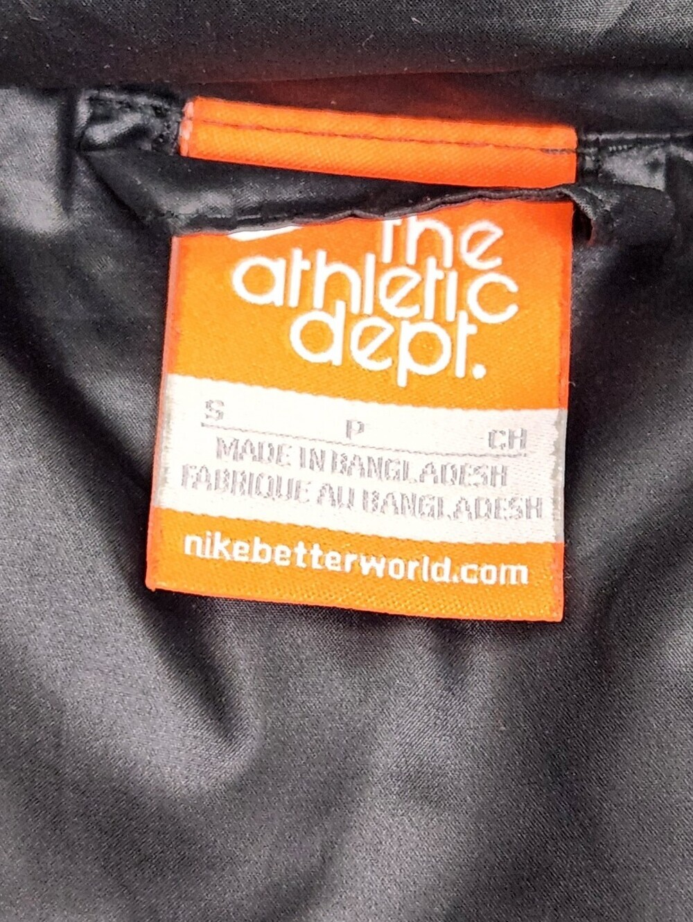 Nike 550 Black Puffer Vest With Hood. Small - Picture 7 of 9